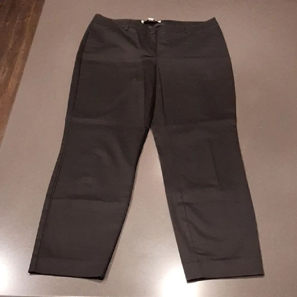 Larry Levine Black Dress Pants